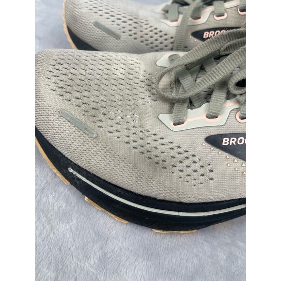 Brooks Adrenaline GTS 22 Women's‎ Running Shoes Gray Sneakers Size 8.5 Medium B - Picture 11 of 14